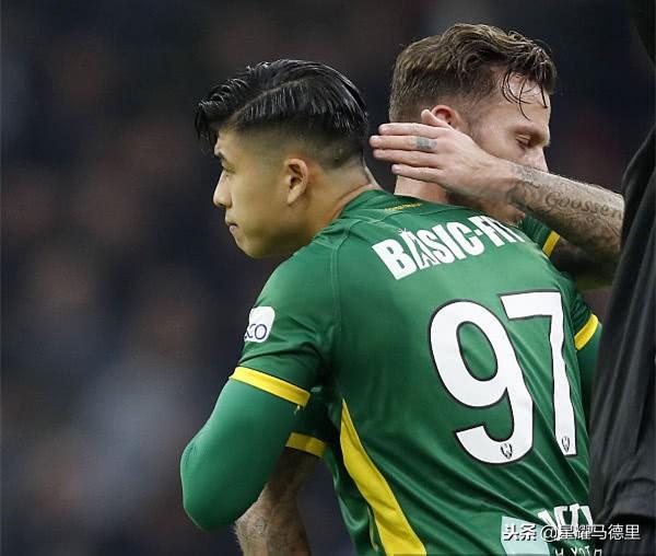 里程碑夜！上海海港扳平良机，荷甲今晚刷纪录，气氛紧张，纪律约束更严格(中船重工哪个所待遇好)